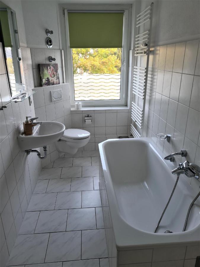 בראנדנבורג Ferienwohnung Mit Seeblick מראה חיצוני תמונה
