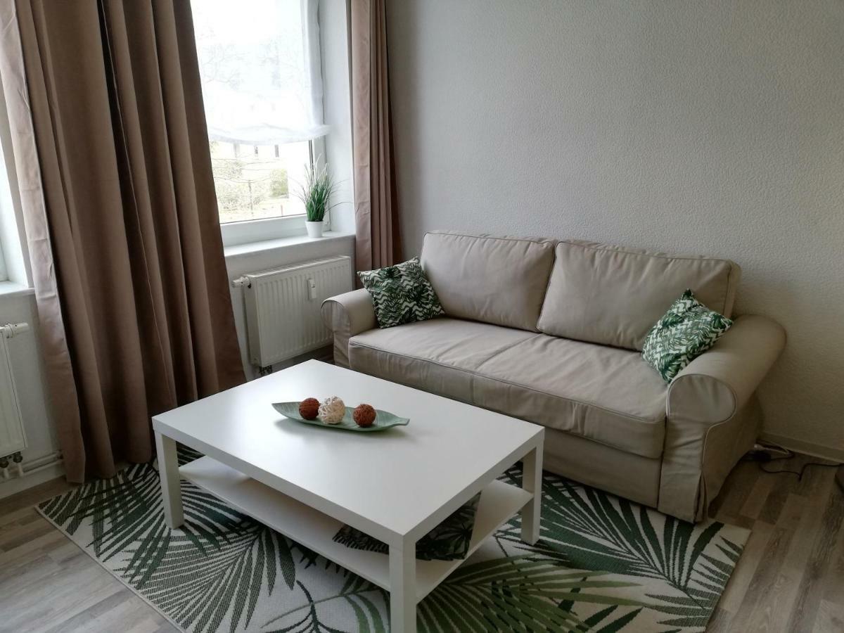 בראנדנבורג Ferienwohnung Mit Seeblick מראה חיצוני תמונה