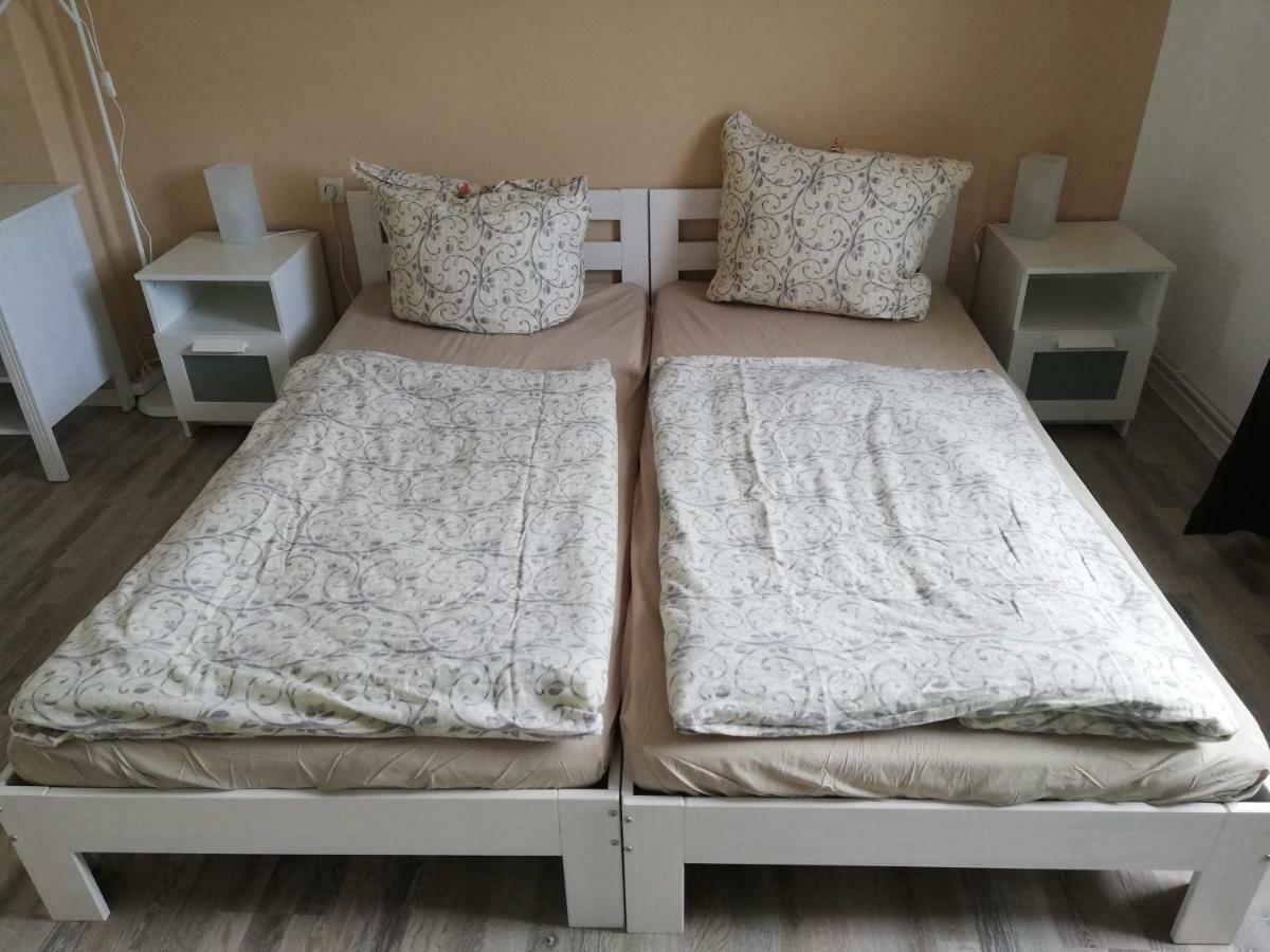 בראנדנבורג Ferienwohnung Mit Seeblick מראה חיצוני תמונה