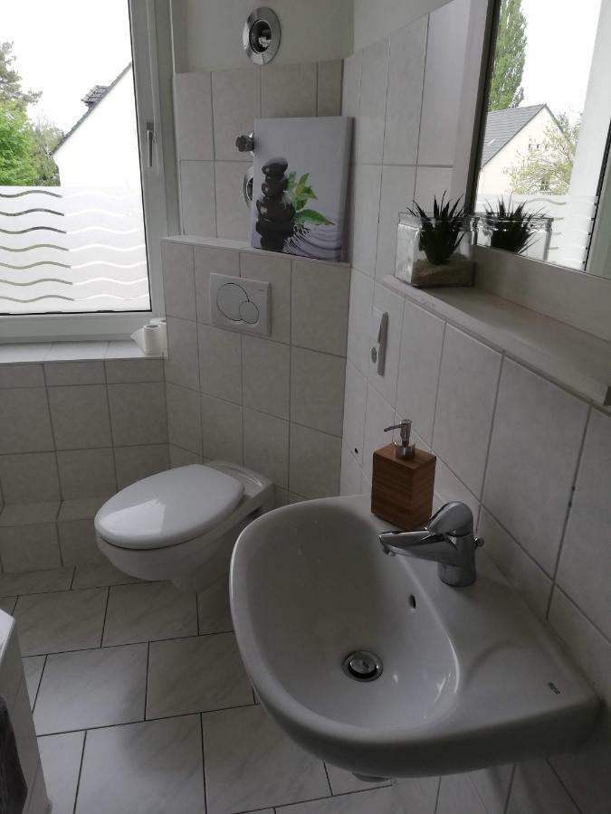 בראנדנבורג Ferienwohnung Mit Seeblick מראה חיצוני תמונה