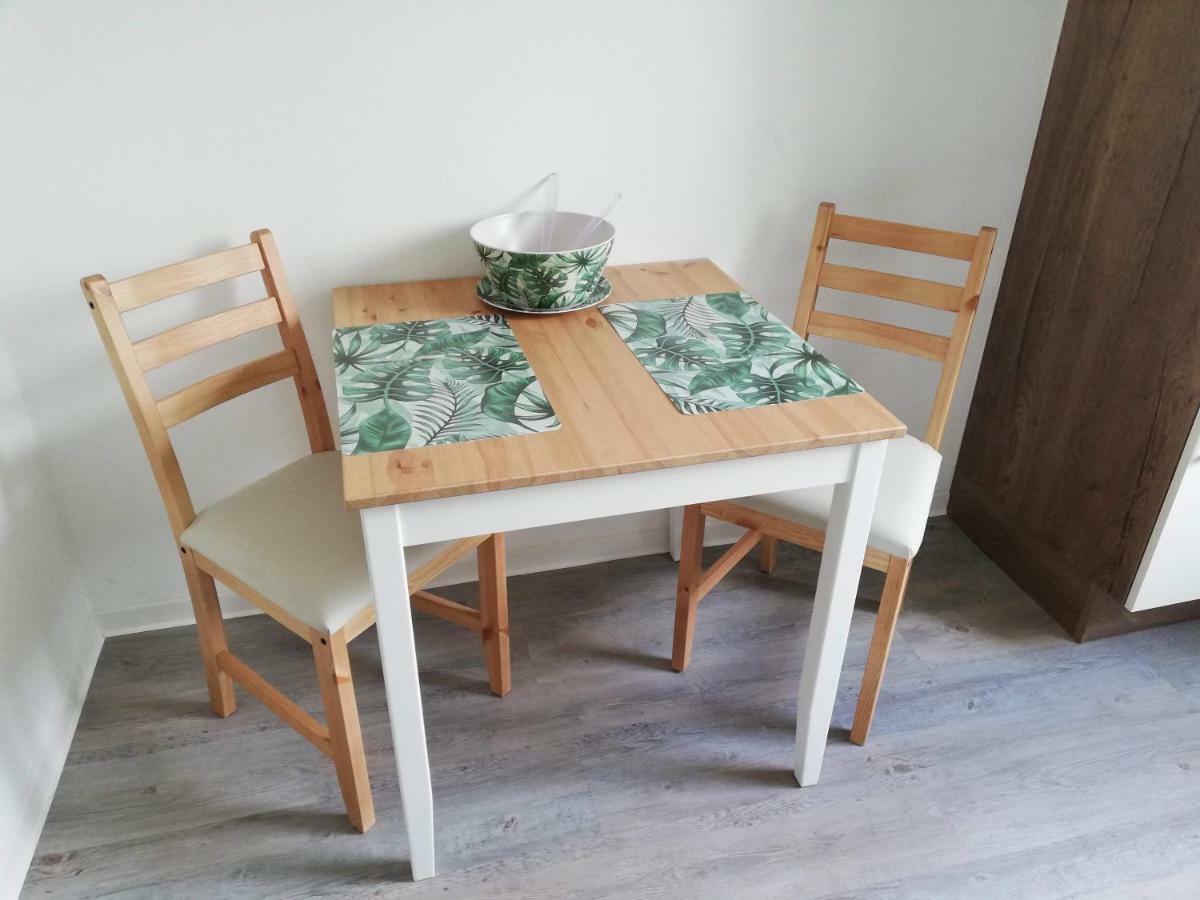 בראנדנבורג Ferienwohnung Mit Seeblick מראה חיצוני תמונה